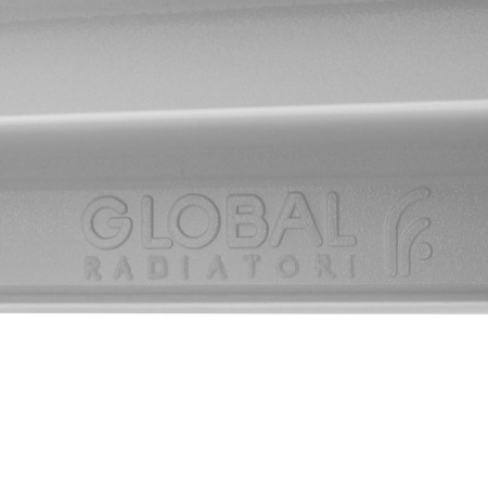 Global ISEO 500 4 секции радиатор алюминиевый боковое подключение (белый RAL 9010)